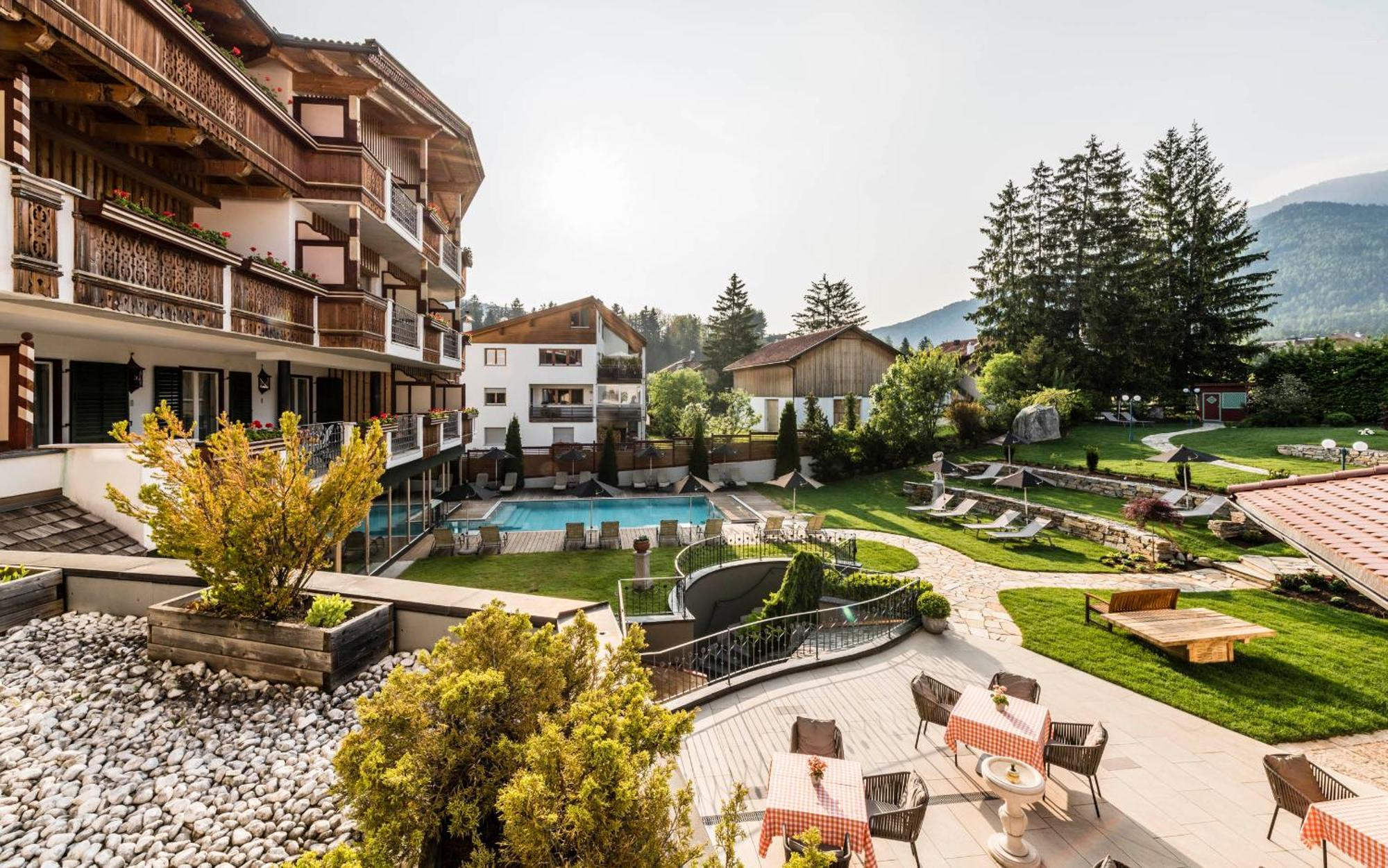 Mirabell Dolomites Hotel - Luxury Ayurveda & Spa Olang Luaran gambar
