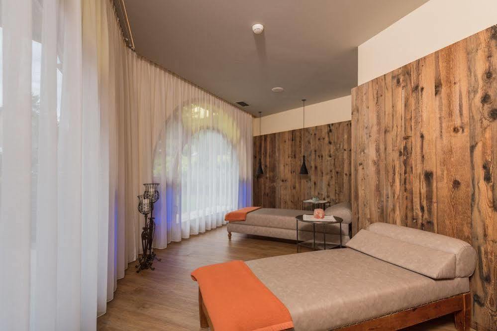 Mirabell Dolomites Hotel - Luxury Ayurveda & Spa Olang Luaran gambar